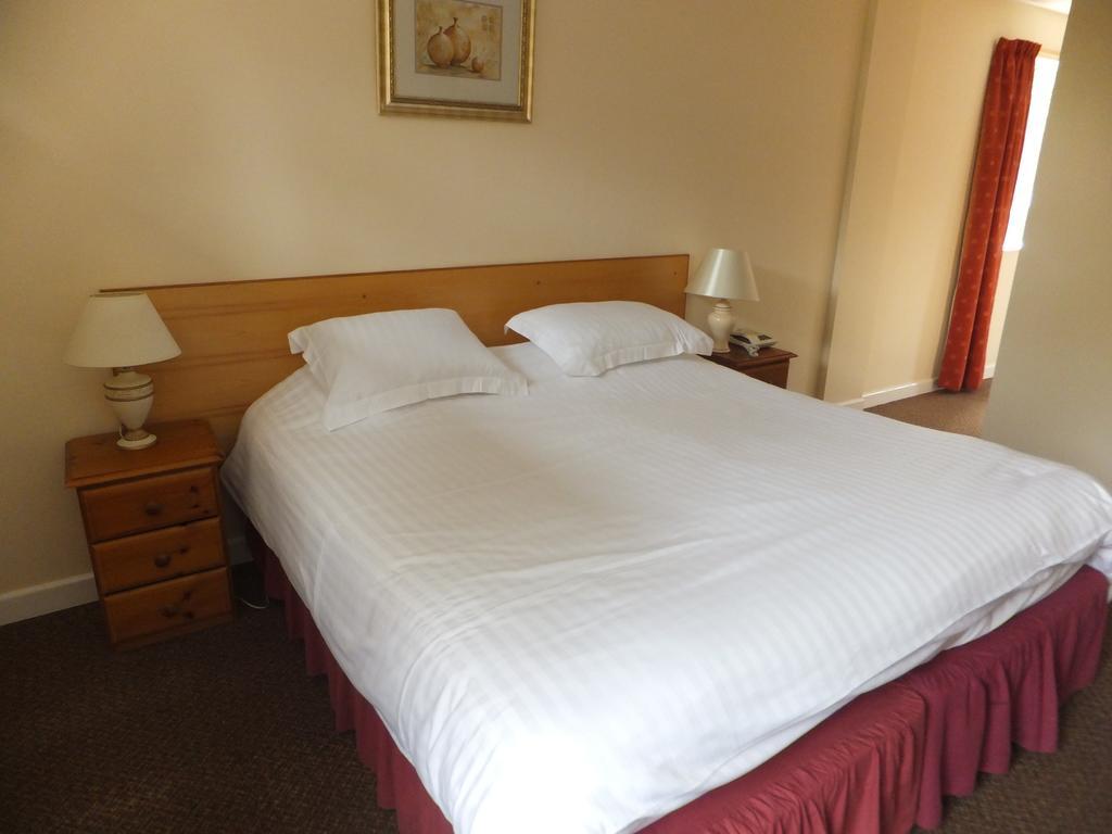 Hedley Lodge Guest House Херфорд Стая снимка