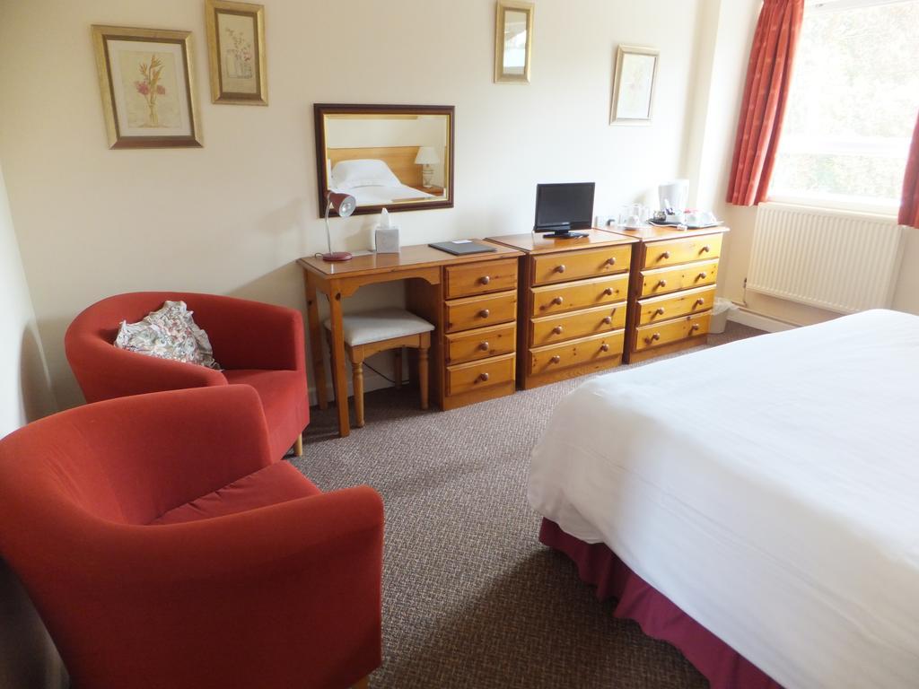 Hedley Lodge Guest House Херфорд Стая снимка